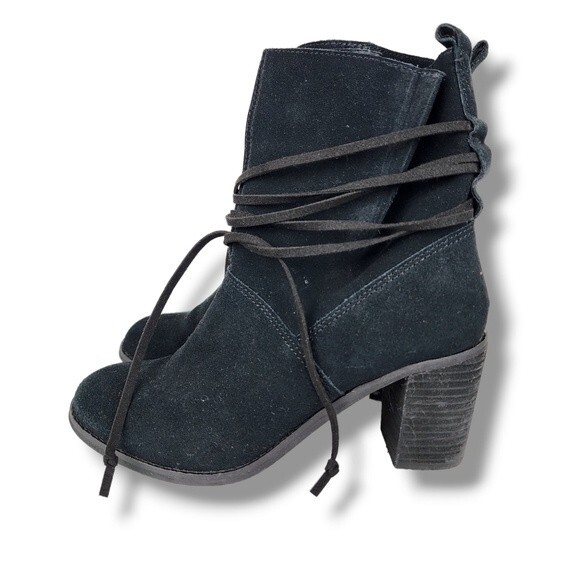 Toms Ankle Boots Mila Bootie Black Suede Leather Heel Slip On Ankle Strap Sz 8 - Picture 1 of 11